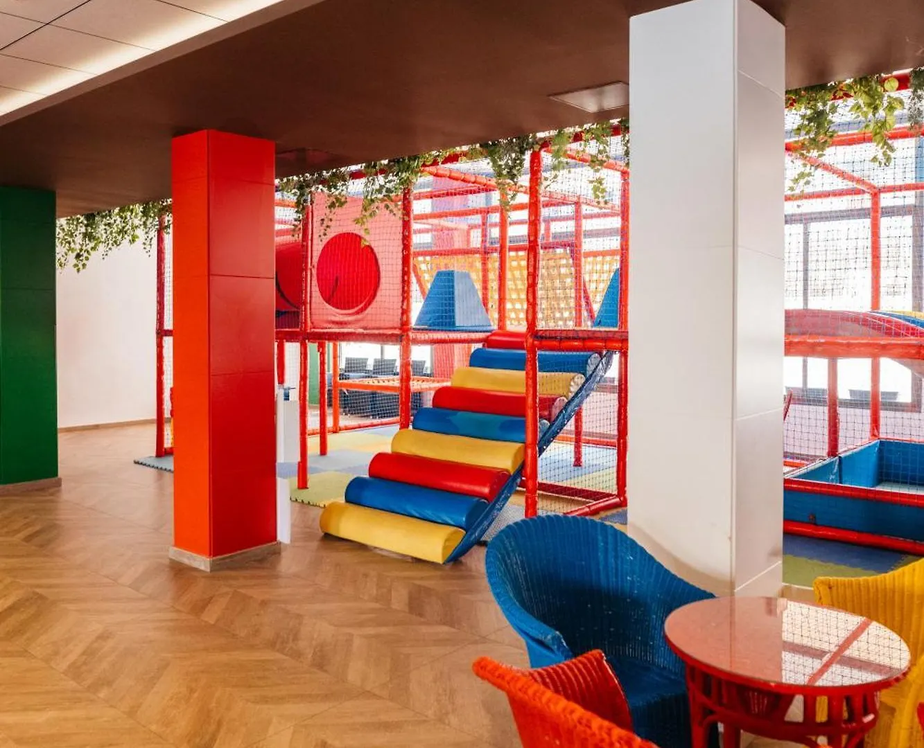 Hotel Jaime I Салоу