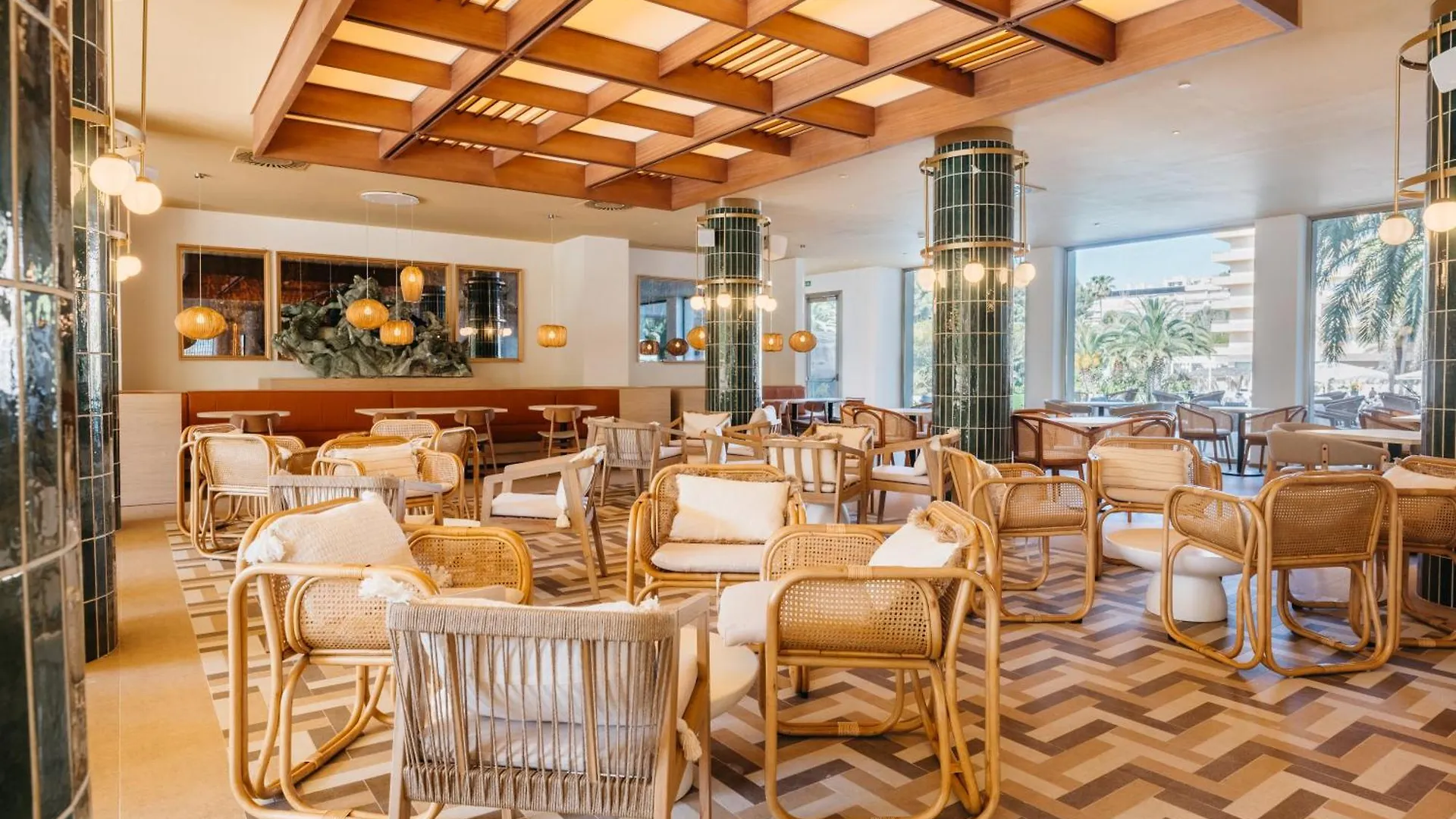 Hotel Jaime I Салоу