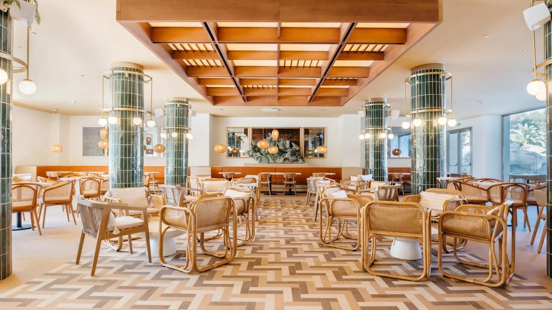 Hotel Jaime I Салоу